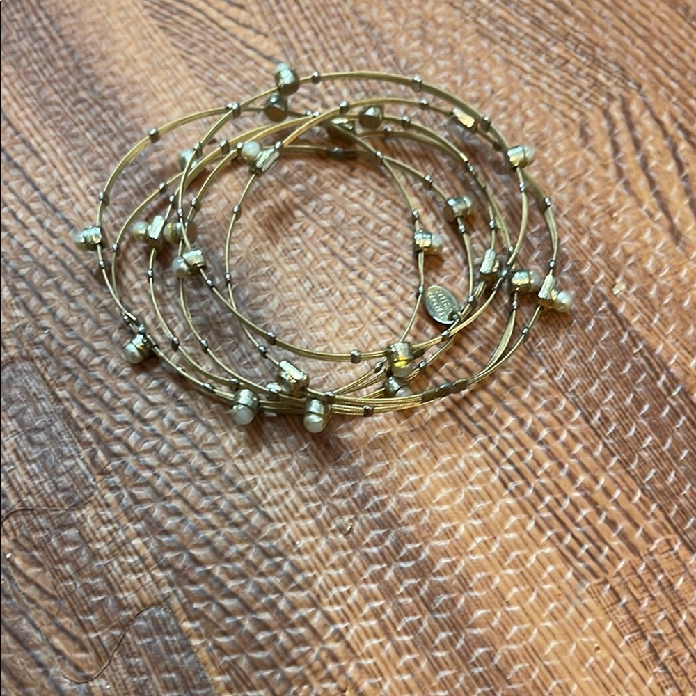 Elegant Gold and Pearl Bangle Set